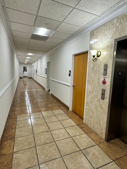 127 Lubrano Dr, Annapolis, MD à louer - Photo intérieure – Image 3 sur 9