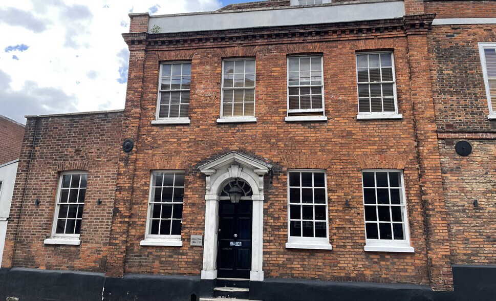 3 Culver St E, Colchester à vendre - Photo principale – Image 1 sur 1