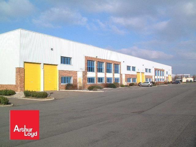 Local d’activités dans Gellainville à louer - Photo de l’immeuble – Image 1 sur 2