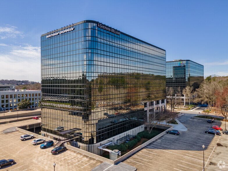 2800 Century Pky NE, Atlanta, GA à louer - Photo de l’immeuble – Image 3 sur 17