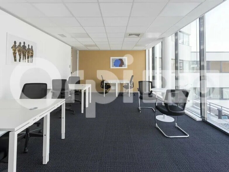 Bureau dans Lyon à louer - Photo de l’immeuble – Image 2 sur 7