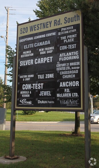 520 Westney Rd S, Ajax, ON à vendre - Photo de l’immeuble – Image 3 sur 3