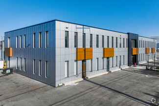 Plus de détails pour 120 Norfinch Dr, Toronto, ON - Industriel/Logistique à louer