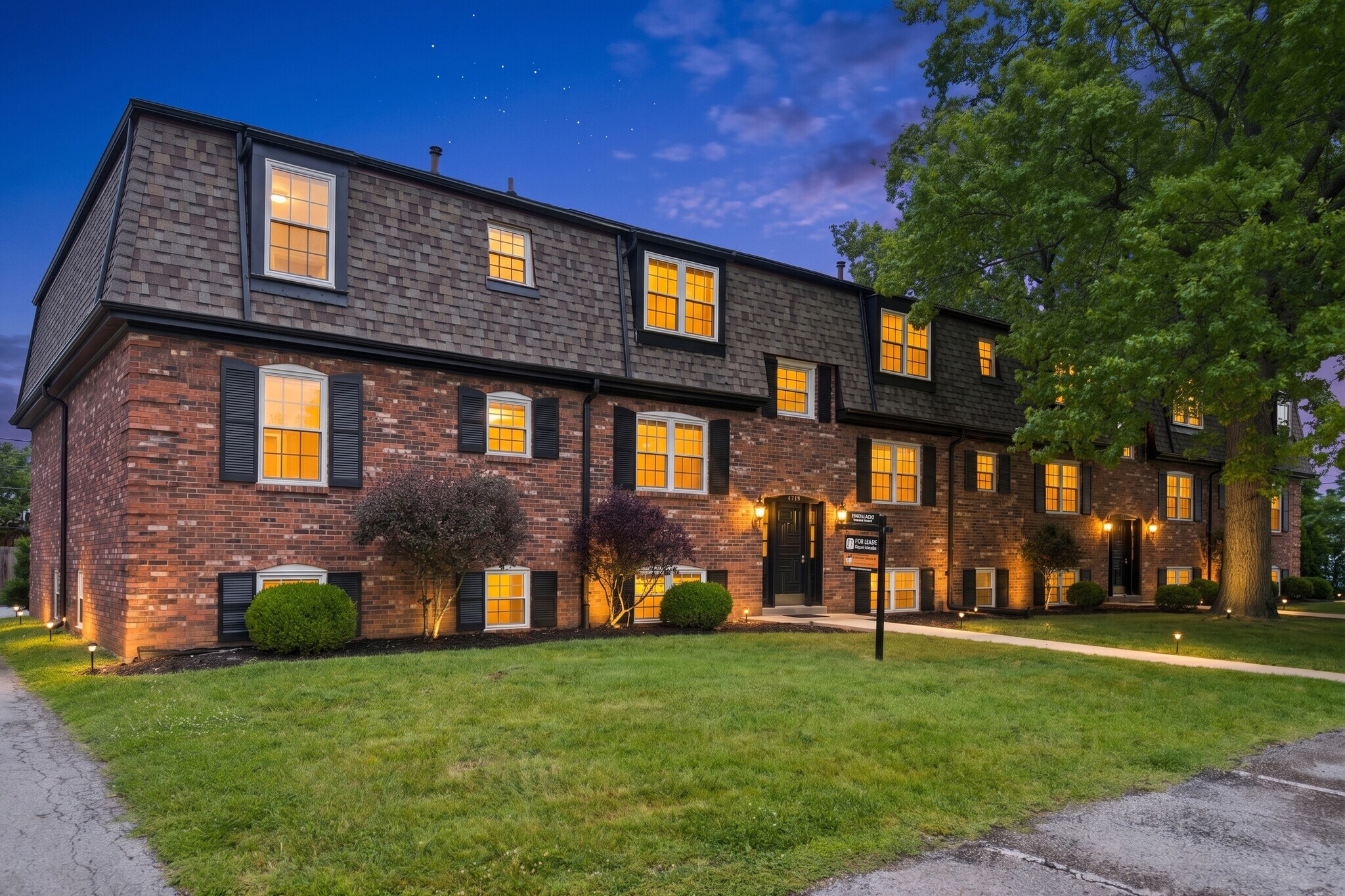 4219-4221 N Church Way, Louisville, KY à vendre Photo de l’immeuble– Image 1 sur 13