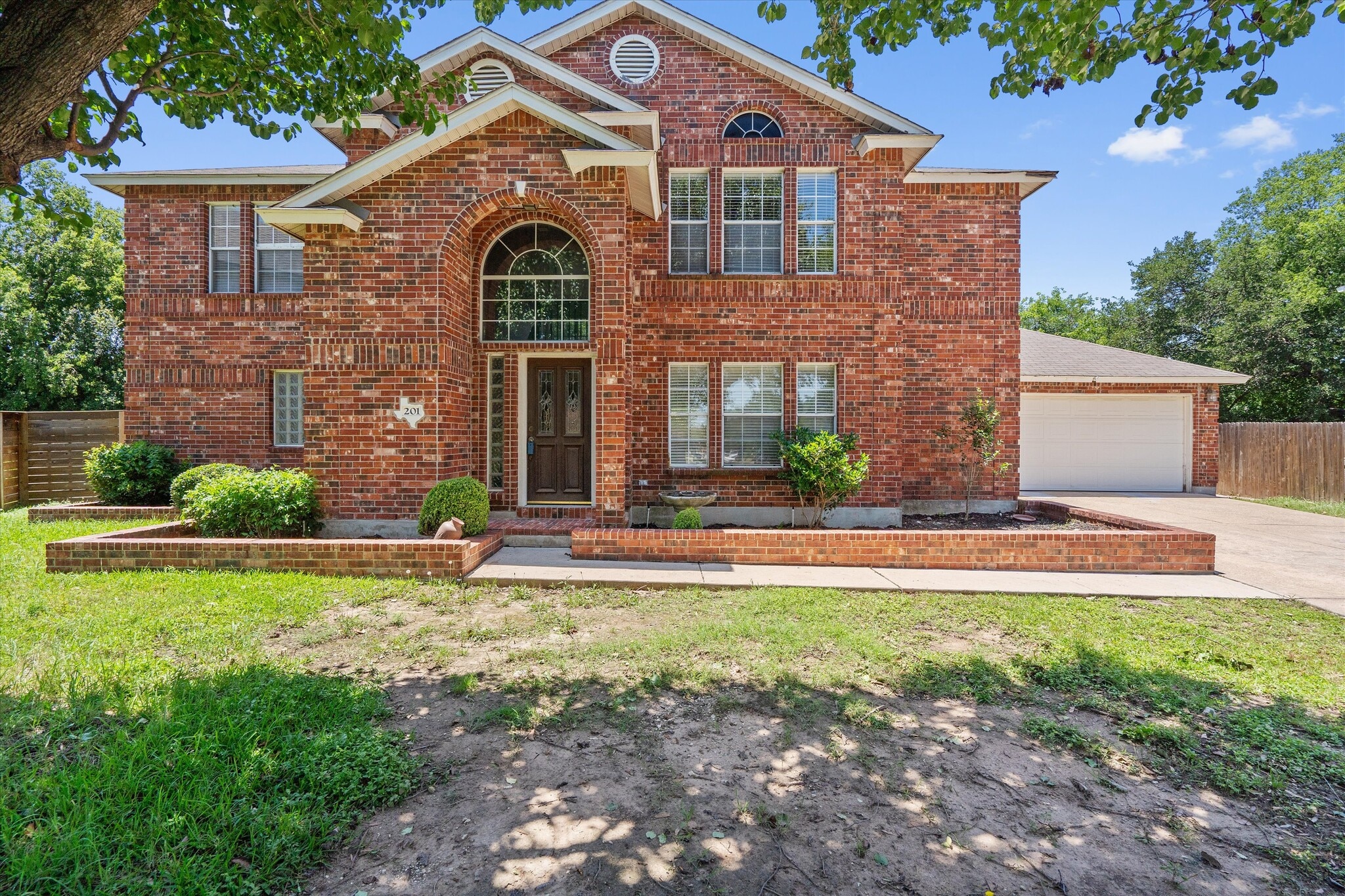 201 Covala Dr, Cedar Park, TX à vendre Photo principale– Image 1 sur 45