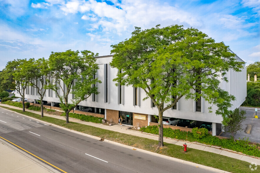10024 Skokie Blvd, Skokie, IL à louer - Photo de l’immeuble – Image 2 sur 8