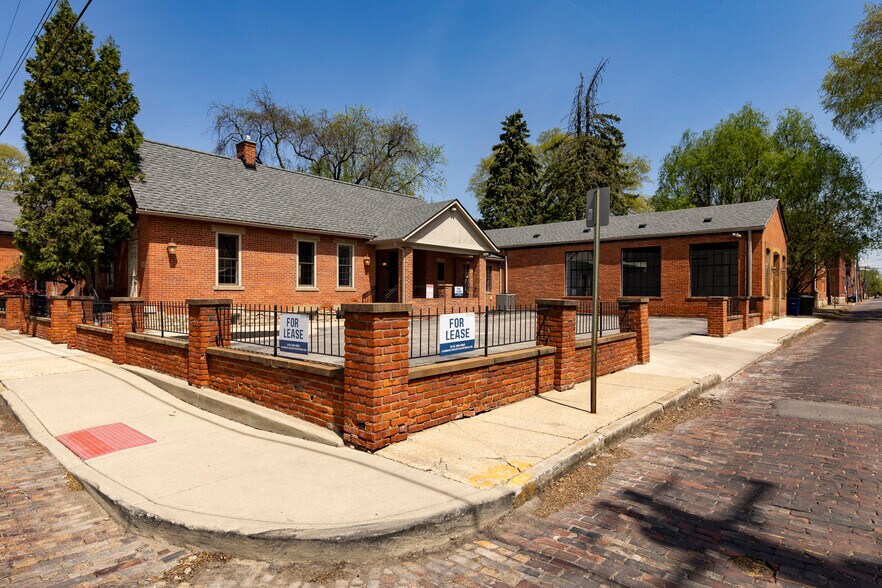 762 S Pearl St, Columbus, OH à vendre - Photo de l’immeuble – Image 2 sur 54