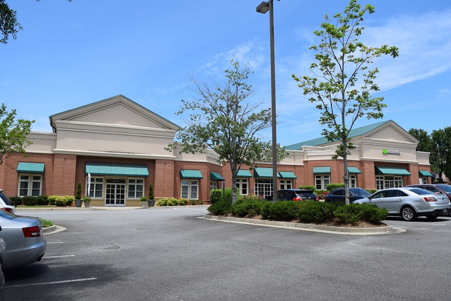 7855 N Point Pky, Alpharetta, GA à louer - Photo de l’immeuble – Image 1 sur 14