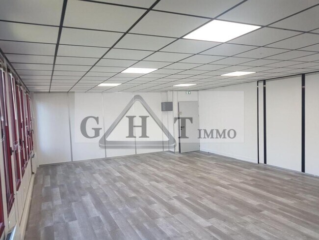 Plus de détails pour Industriel/Logistique à vendre