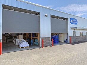 688 SW Veterans Way, Redmond, OR à louer Photo intérieure– Image 1 sur 7