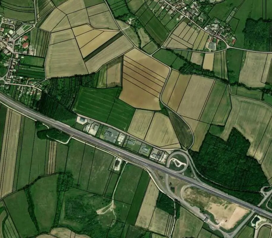 Terrain dans Venoy à vendre Photo principale– Image 1 sur 1