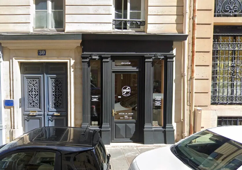 30 Rue Racine, Paris à louer - Photo de l’immeuble – Image 1 sur 2