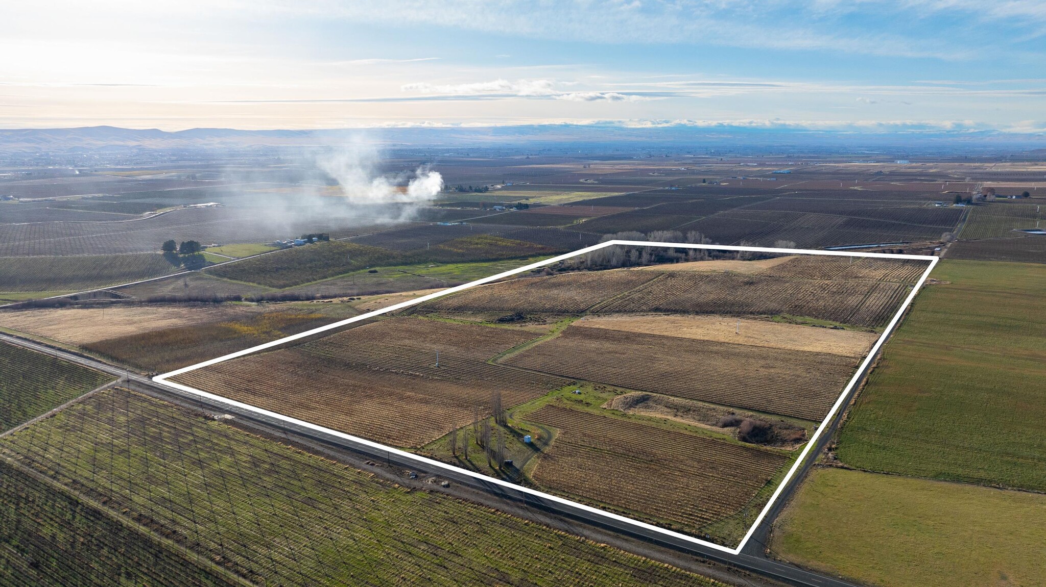 54402 N Hinzerling Rd, Prosser, WA à vendre Photo principale– Image 1 sur 7