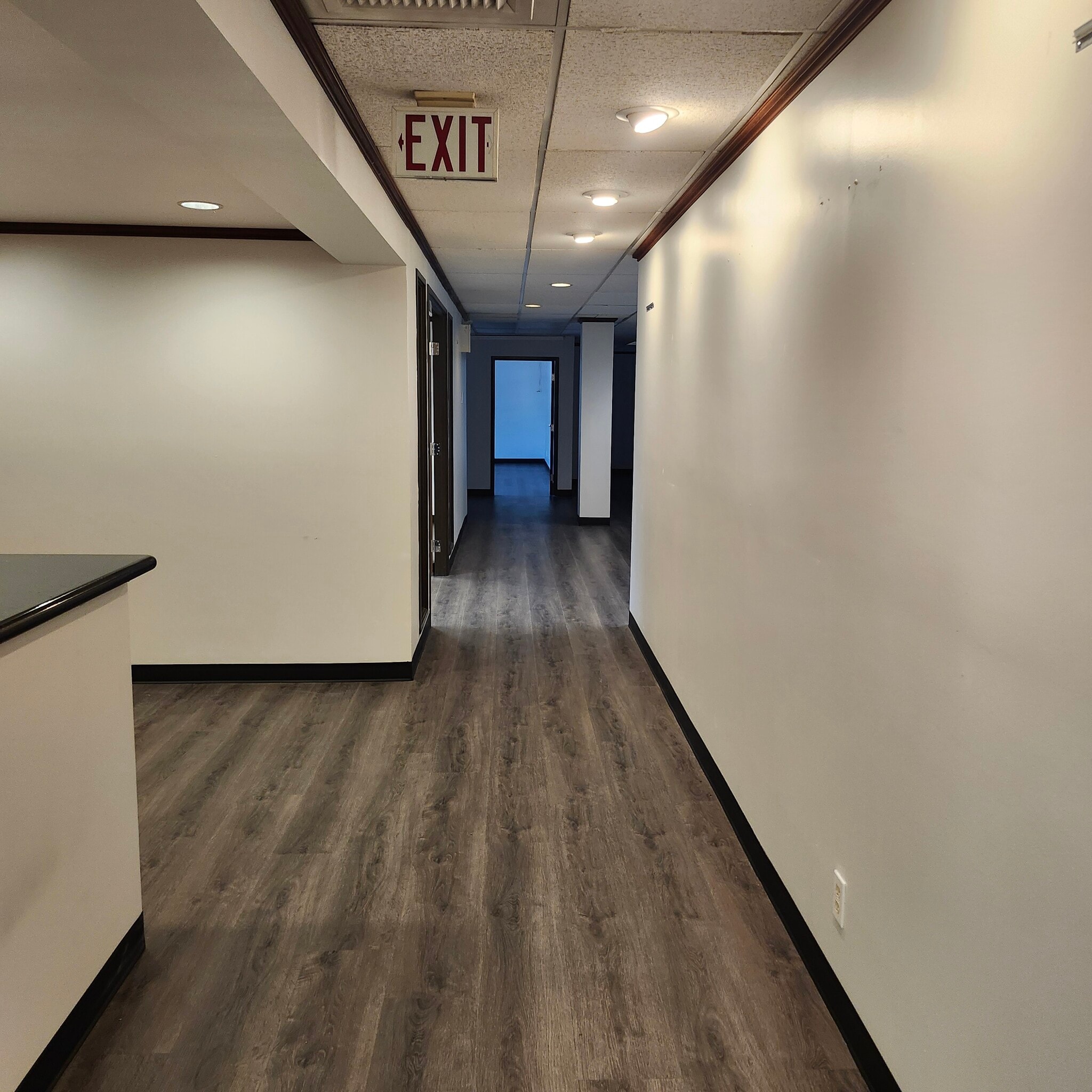 750 Fairmont Ave, Glendale, CA à louer Photo intérieure– Image 1 sur 12