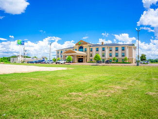 Plus de détails pour 200 Heinrich St, Schulenburg, TX - Hôtellerie à vendre