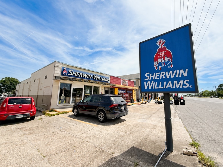 2500 Airline Dr, Kenner, LA à louer - Photo principale – Image 1 sur 5