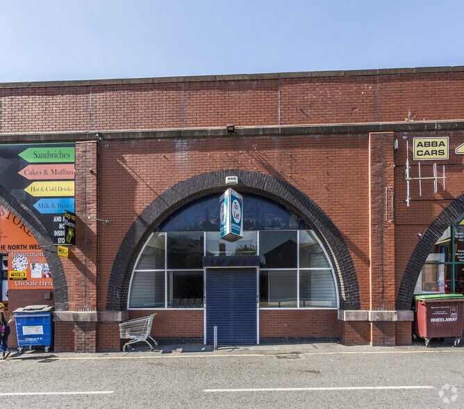 Crown St, Warrington à louer - Photo principale – Image 1 sur 3