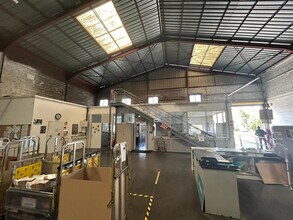 Local d’activités dans Marseille à louer Photo intérieure– Image 2 sur 3