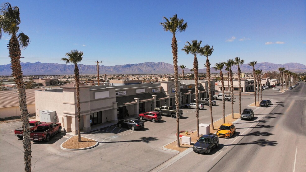 2281 E Postal Dr, Pahrump, NV à vendre - Photo de l’immeuble – Image 1 sur 8
