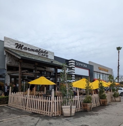 3874-3896 Cross Creek Rd, Malibu, CA à louer - Photo de l’immeuble – Image 1 sur 7