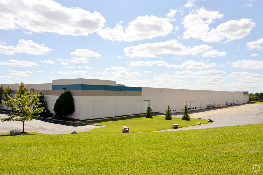 2815 S Gettysburg Dr, Dayton, OH à louer - Photo de l’immeuble – Image 2 sur 5