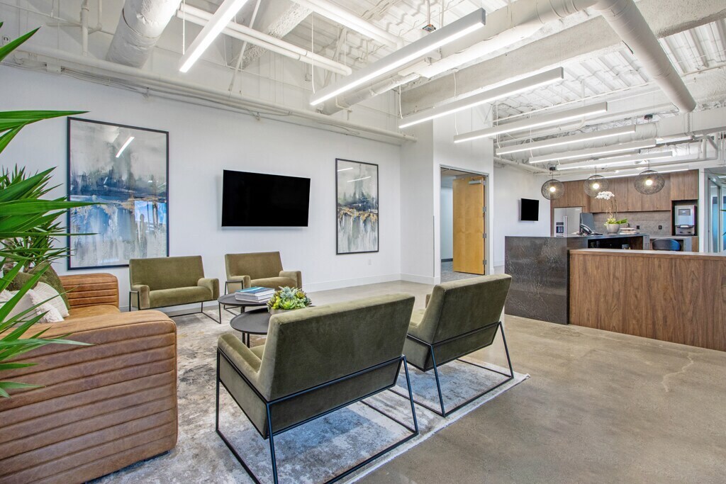 1230 Rosecrans Ave, Manhattan Beach, CA à louer Photo principale– Image 1 sur 11