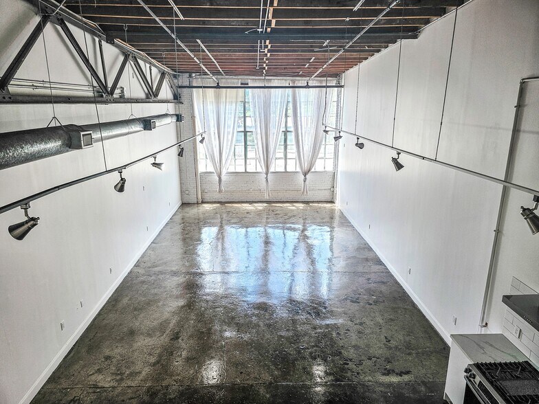 887 W Marietta St NW, Atlanta, GA à louer - Photo de l’immeuble – Image 2 sur 35