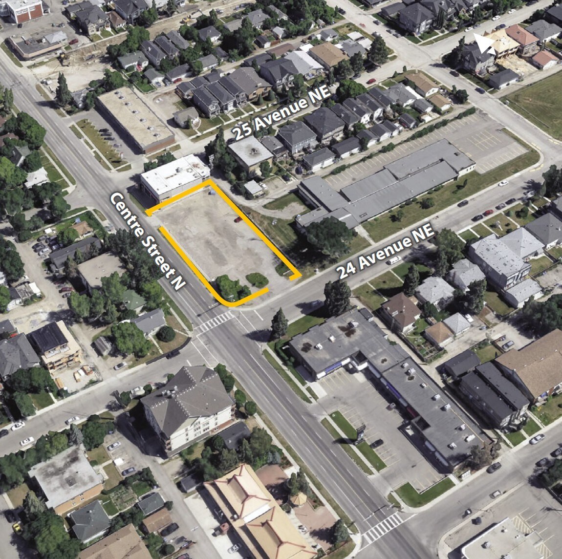 2510 Centre N st, Calgary, AB à vendre Photo principale– Image 1 sur 3