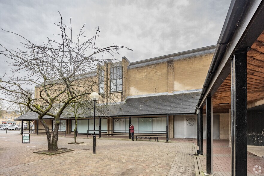 Farrell Clos, Cirencester à louer - Photo de l’immeuble – Image 2 sur 8