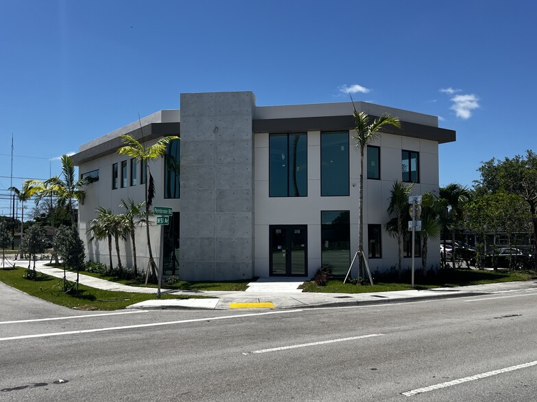 5000 Pembroke Rd, Hollywood, FL à louer - Photo principale – Image 1 sur 46