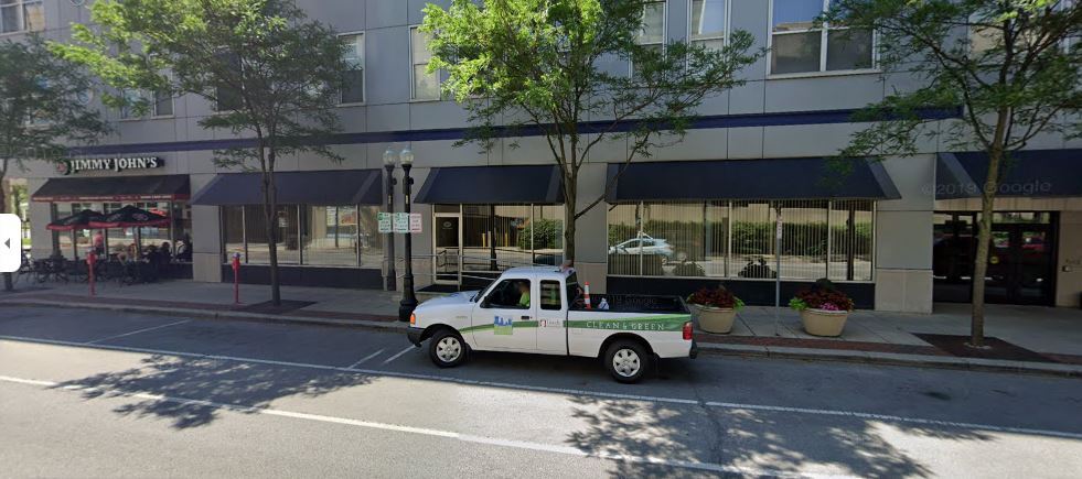 111 W Wayne St, Fort Wayne, IN à louer - Photo de l’immeuble – Image 3 sur 6