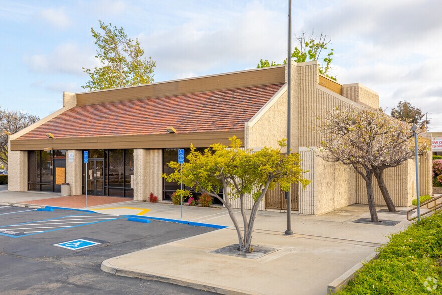 621-701 S Rancho Santa Fe Rd, San Marcos, CA à louer - Photo de l’immeuble – Image 3 sur 10