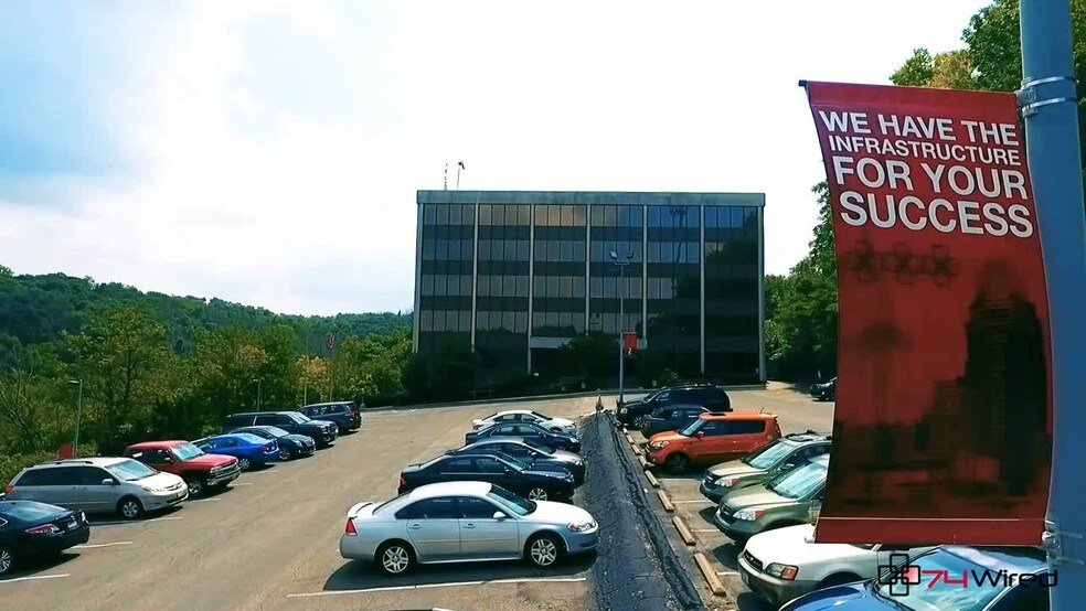 2300 Montana Ave, Cincinnati, OH à louer - Vidéo sur l’annonce professionnelle – Image 2 sur 10