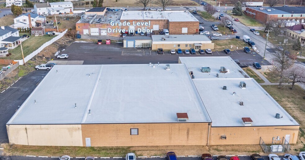 9990 Gantry Rd, Philadelphia, PA à vendre - Photo de l’immeuble – Image 2 sur 4