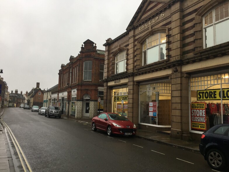 12-30 Smallgate, Beccles à vendre - Photo principale – Image 1 sur 7