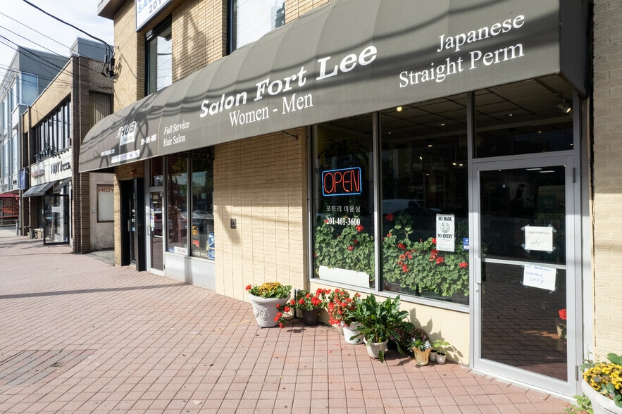 2035 Lemoine Ave, Fort Lee, NJ à louer - Photo de l’immeuble – Image 3 sur 10
