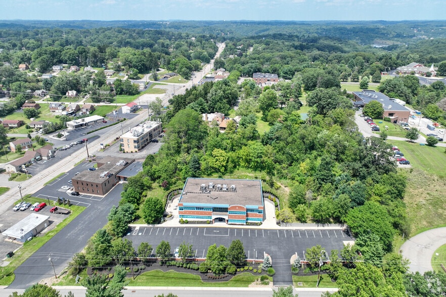 125 Hillvue Ln, Pittsburgh, PA à louer - Aérien – Image 2 sur 4