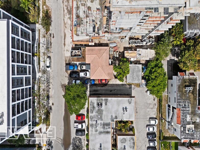 622 NE 1st Ave, Fort Lauderdale, FL à vendre - Aérien – Image 2 sur 11