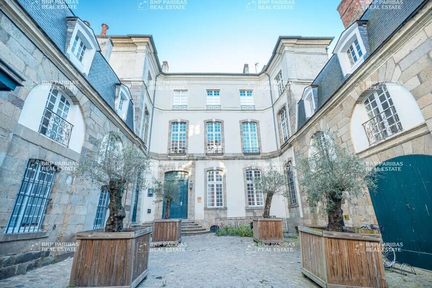 Bureau dans Rennes à louer - Photo de l’immeuble – Image 2 sur 9