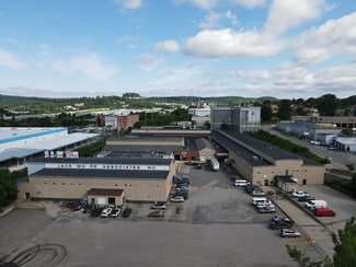 Plus de détails pour 100-240 Barber Ave, Worcester, MA - Industriel/Logistique à louer