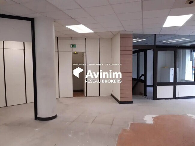 Plus de détails pour Bureau à vendre