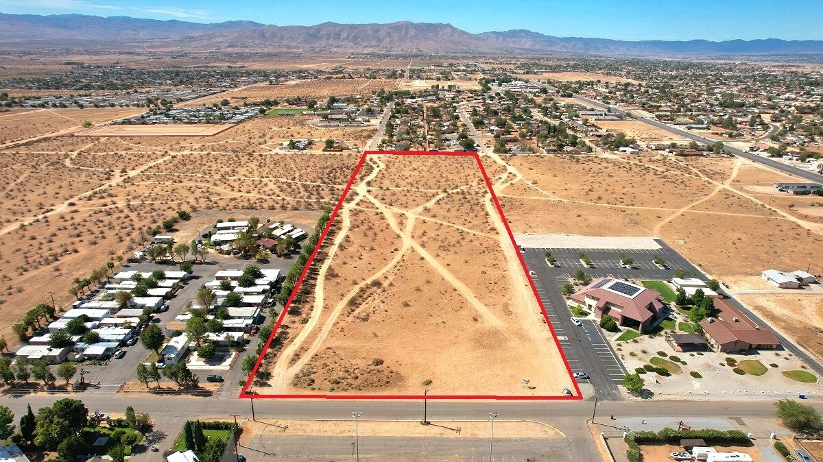 Ottawa Rd, Apple Valley, CA à vendre Photo de l’immeuble– Image 1 sur 10