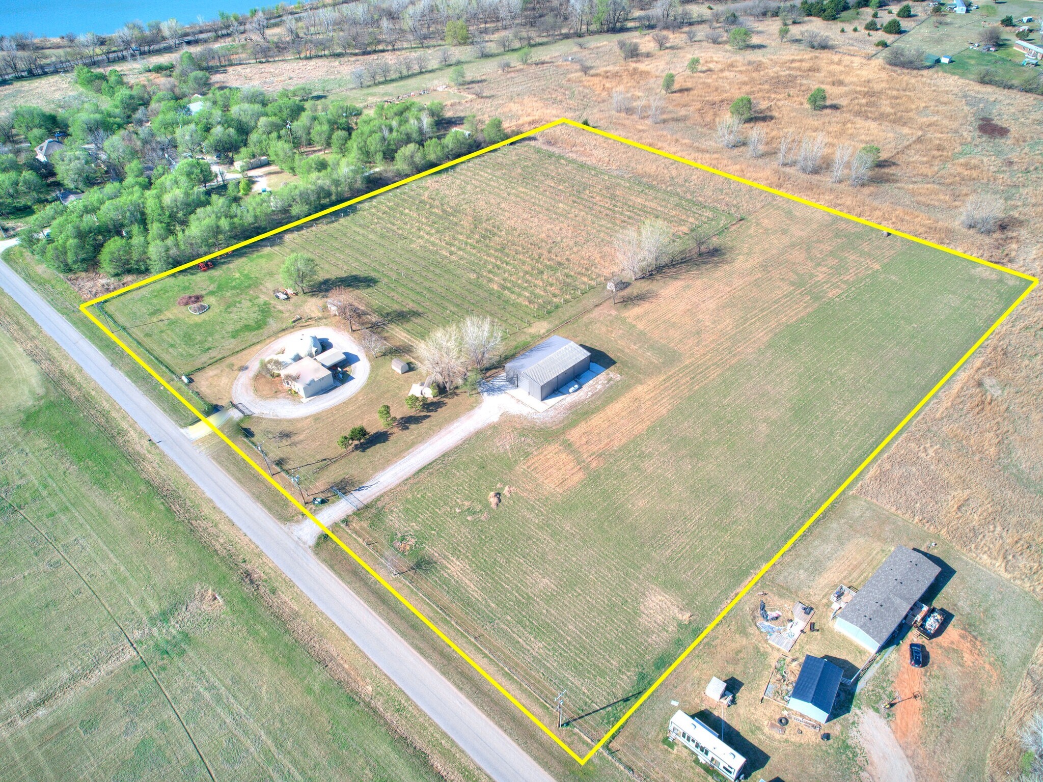 6745 N Gregory Rd, Yukon, OK à vendre Photo principale– Image 1 sur 26