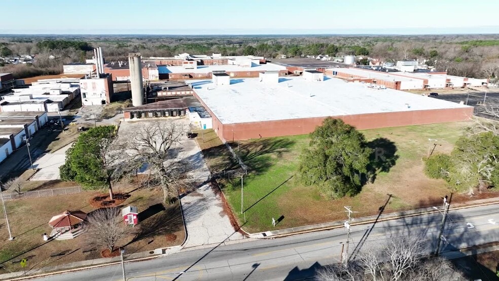 200 N 13th St, Erwin, NC à vendre - ProVideo LoopNet – Image 2 sur 27