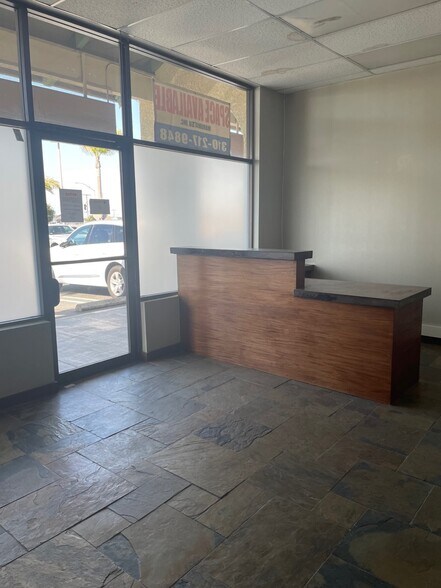 2200-2214 Artesia Blvd, Torrance, CA à louer - Photo intérieure – Image 3 sur 3