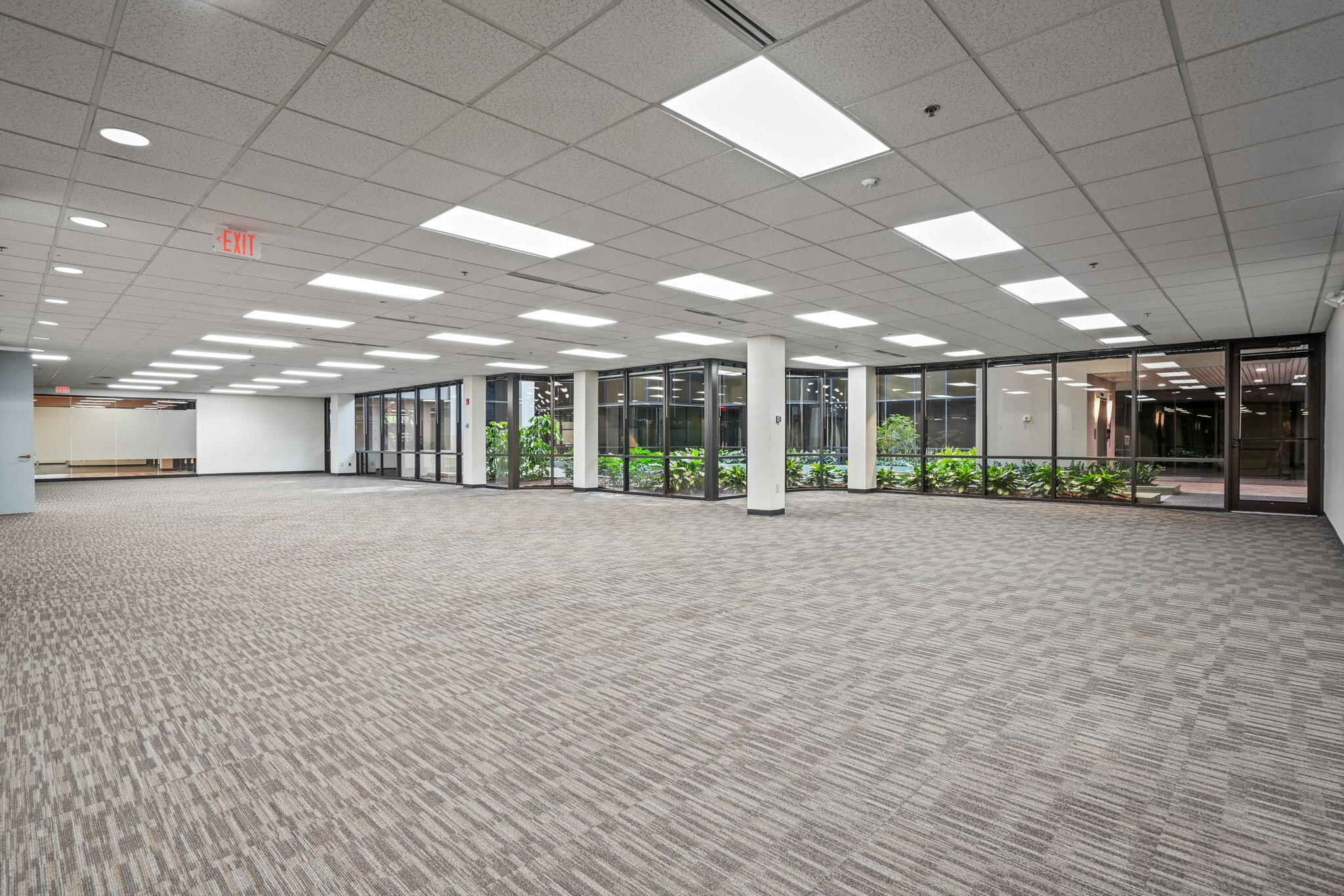 200 E Campus View Blvd, Columbus, OH à louer Photo intérieure– Image 1 sur 1