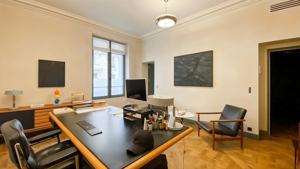 Bureau dans Paris à louer - Photo de l’immeuble – Image 3 sur 8