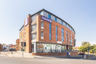 Plus de détails pour Fred Archer Way, Newmarket - Local commercial à louer