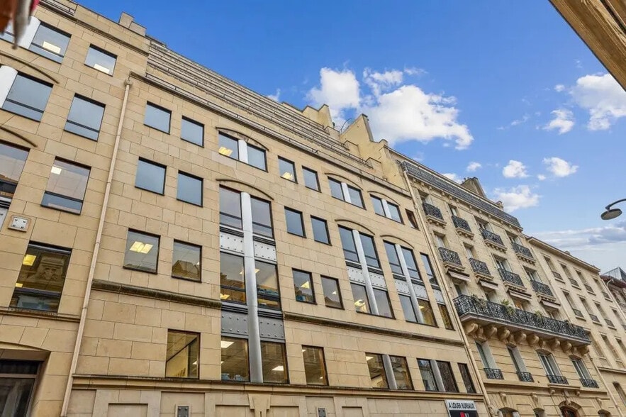 37-39 Rue Boissière, Paris à louer - Photo de l’immeuble – Image 1 sur 31