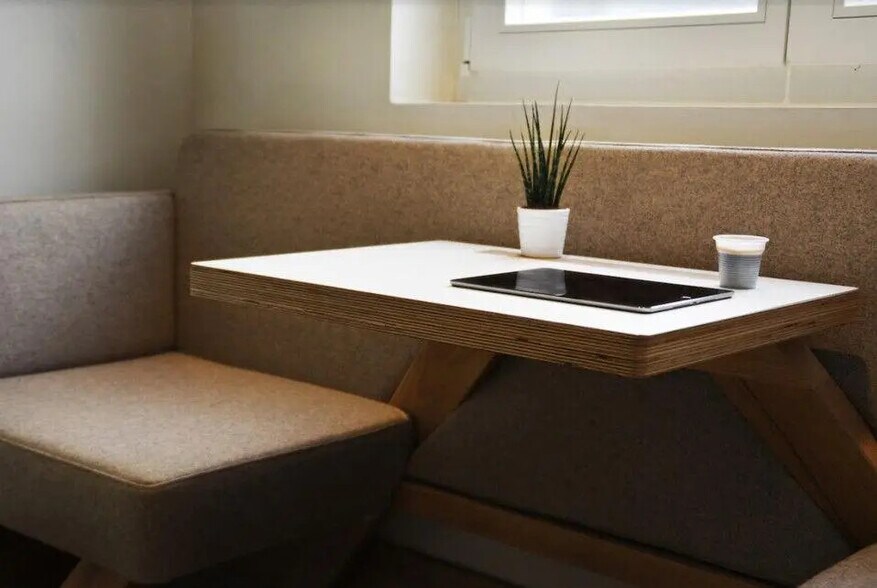 Rue Truffaut, Paris à louer - Photo intérieure – Image 2 sur 3